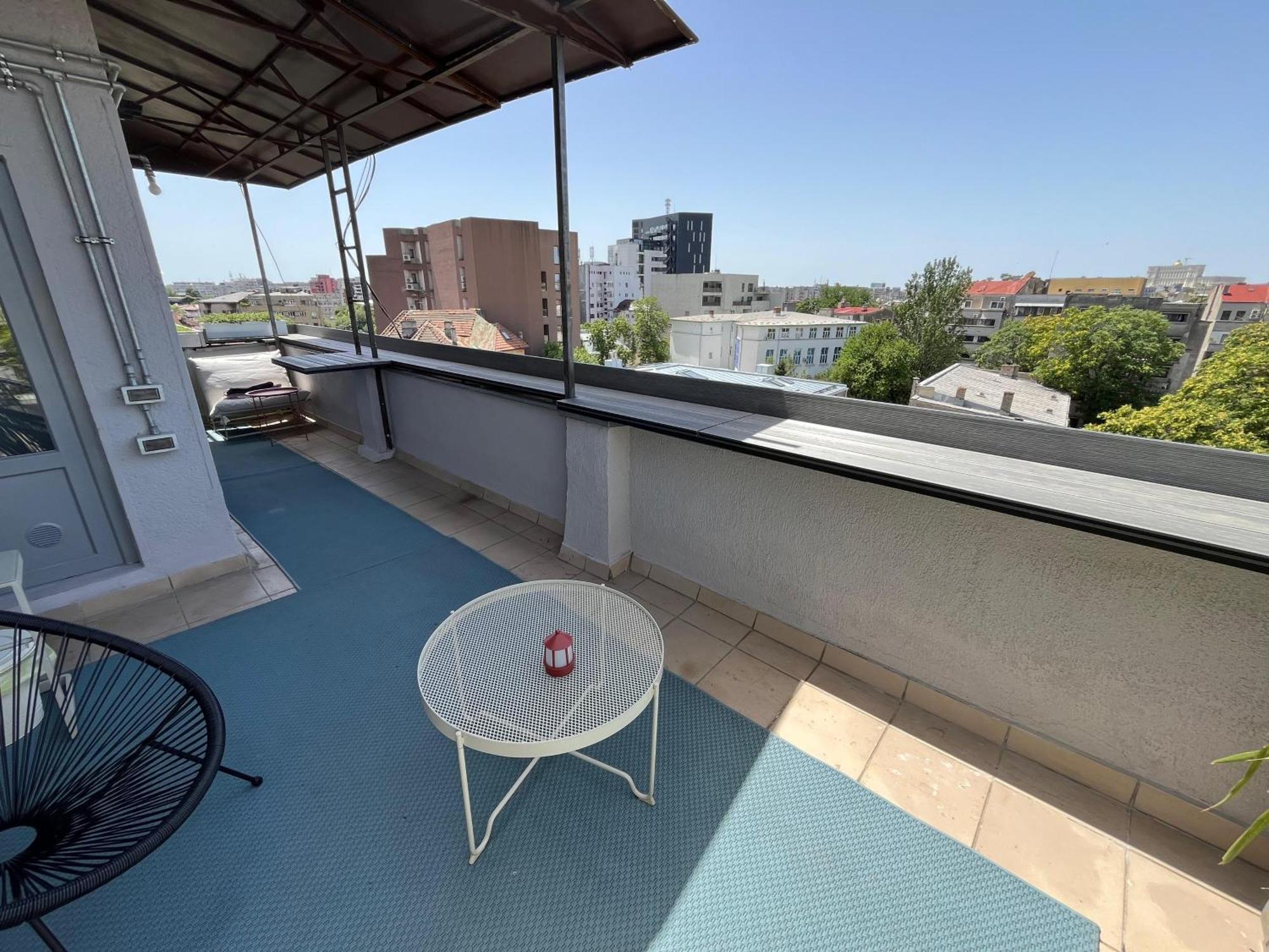 Terrace View Downtown Studio Bucharest Exterior photo